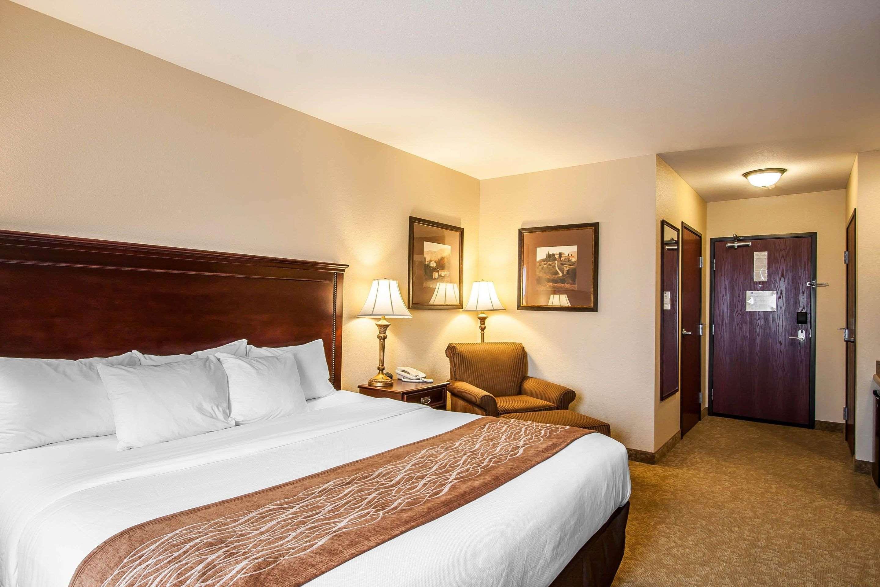 Comfort Inn & Suites Mcminnville Wine Country Exteriér fotografie